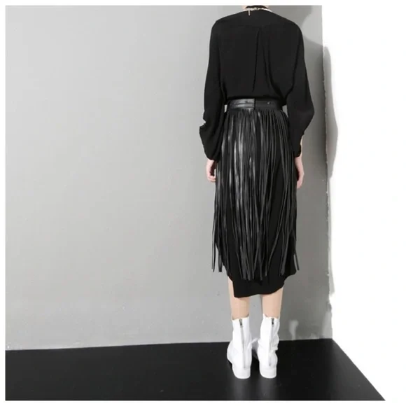 Black Long Fringe Vegan Leather Adjustable Belt - Picture 3 of 6